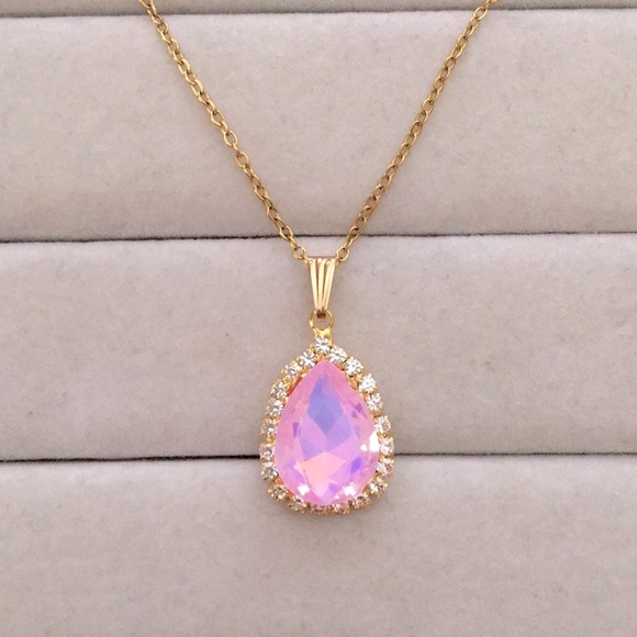 Jewelry - Lavender Pink Opal Aurora Borealis +Gold Crystal Halo Pear Drop Pendant Necklace